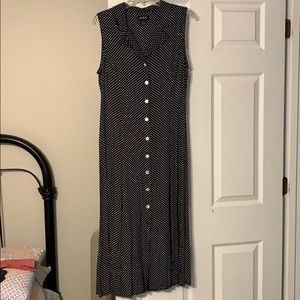 Women’s dress